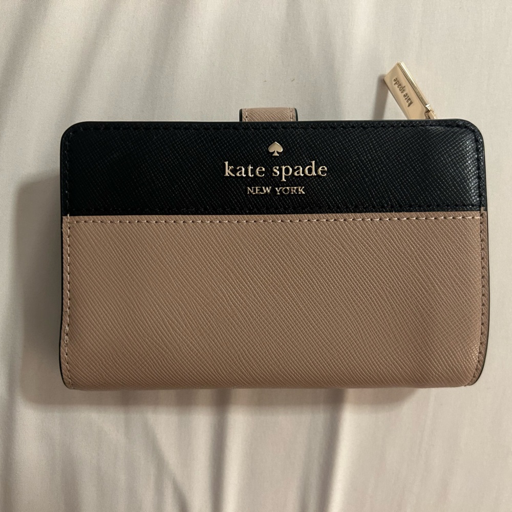 New Kate Spade Madison Medium Compact Bifold Wallet Beige And Black
